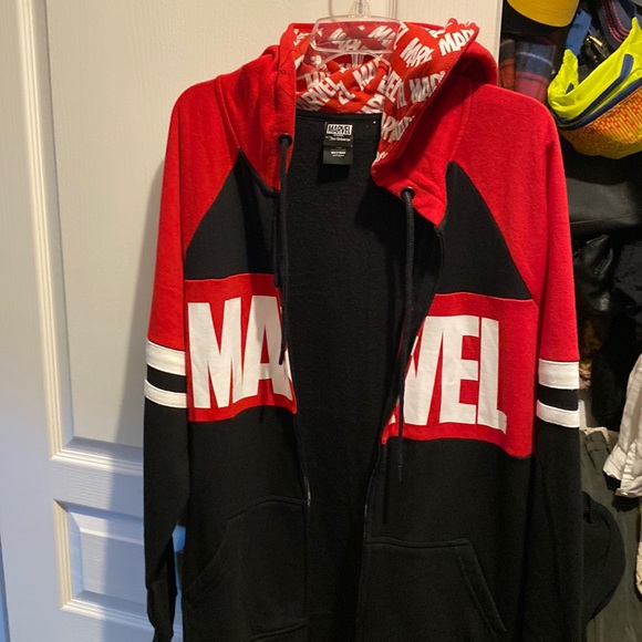 Marvel Comics Hoodie - Picture 1 of 5